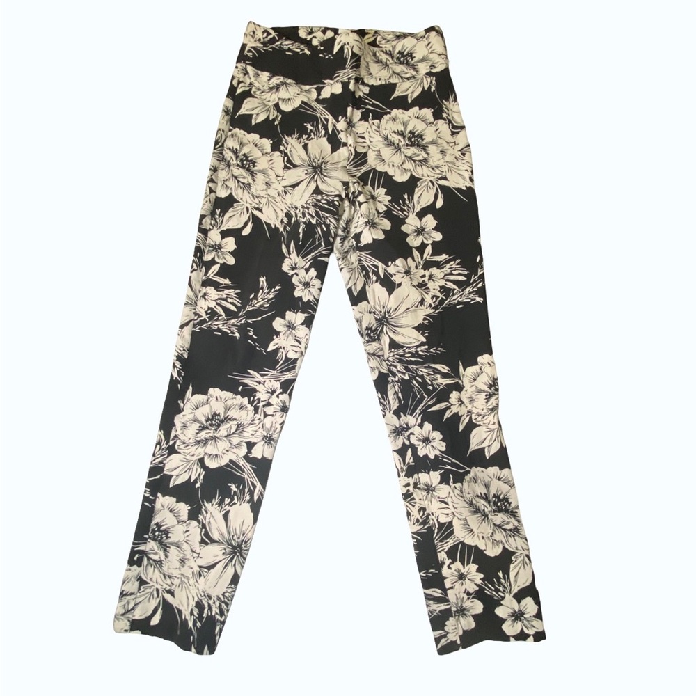 Joseph Ribkoff Black and White Floral Pants size 6